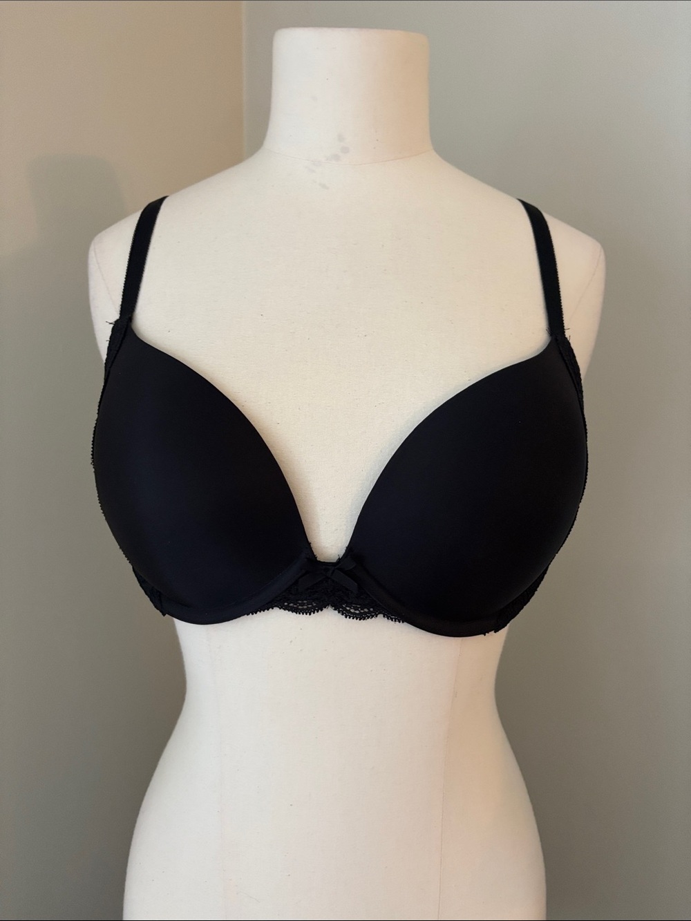 Victoria's Secret Black Push-Up Bra with Lace Trim